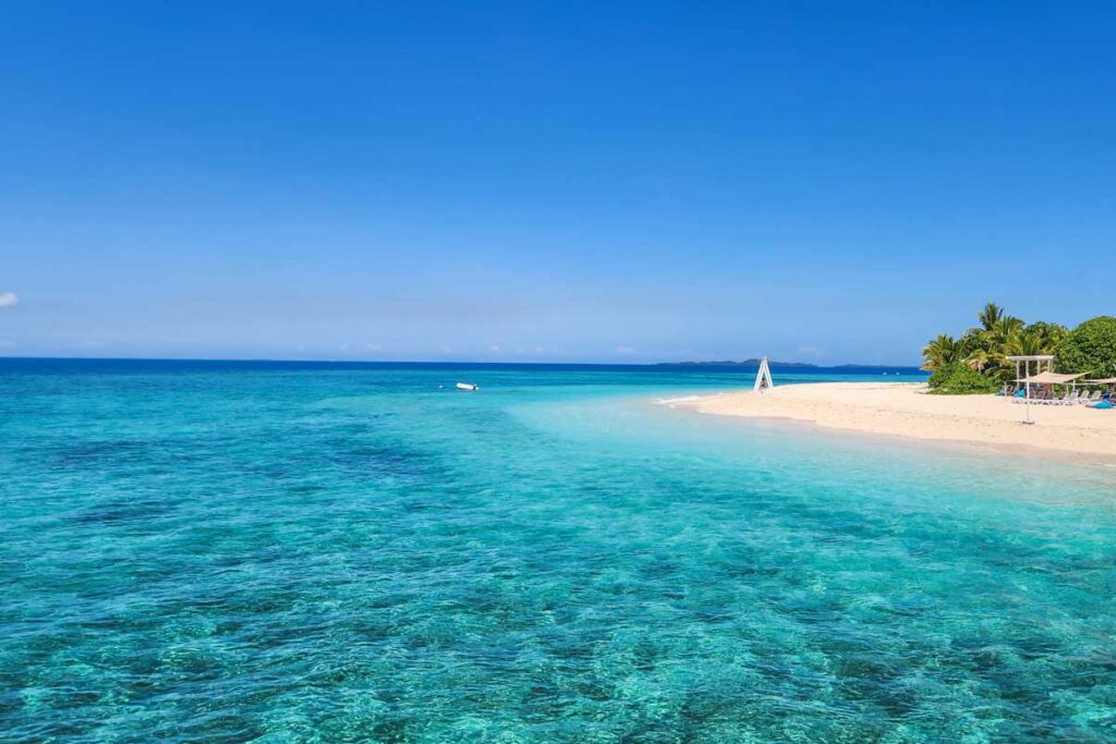 Castaway-Island-Tours-in-Fiji Castaway-Island-Tours-in-Fiji